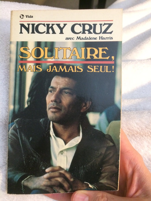 Solitaire, mais jamais seul !