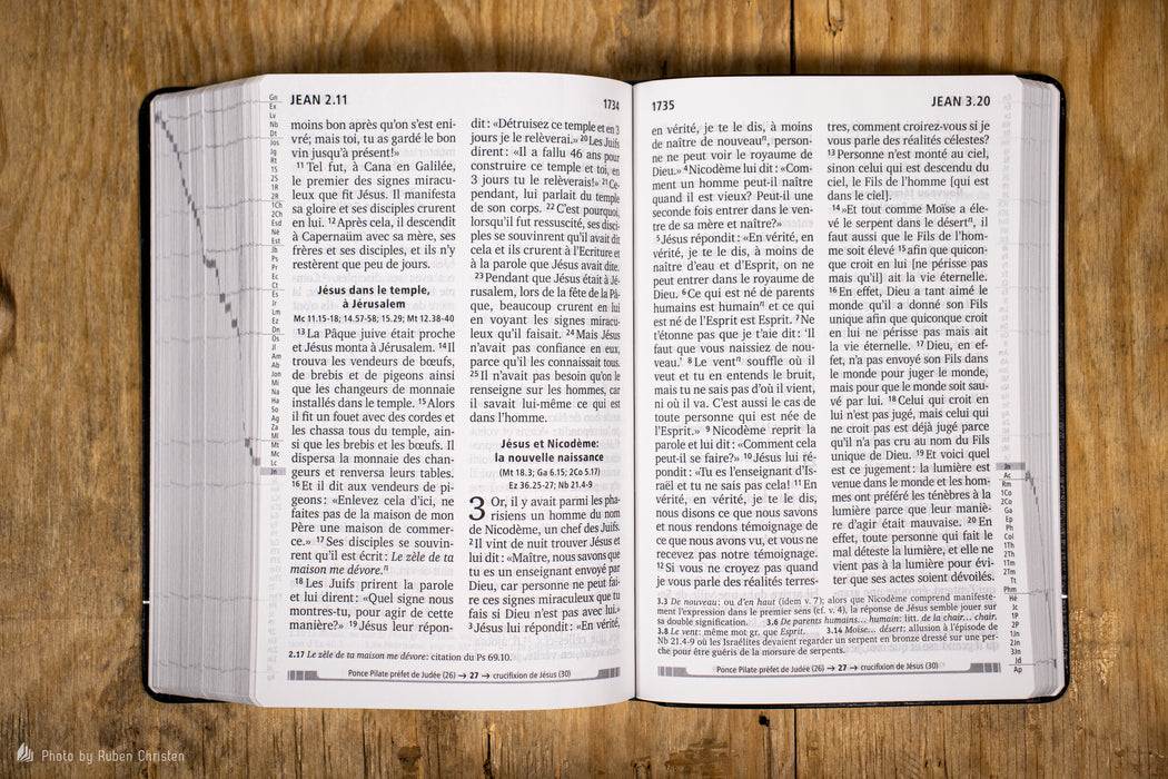 Bible Segond 21 gros caractères noire fibrocuir souple