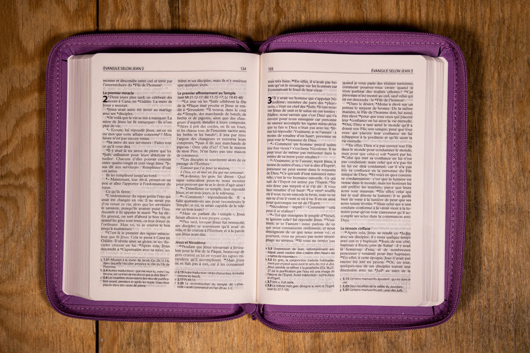 Bible Semeur 2015 poche Violette souple Tranche blanche avec zip